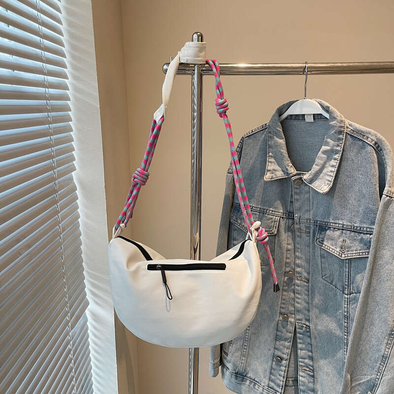 Trendy Casual Crossbody 2025 New Large Capacity Fashion Sports Single Shoulder Dumpling Bag