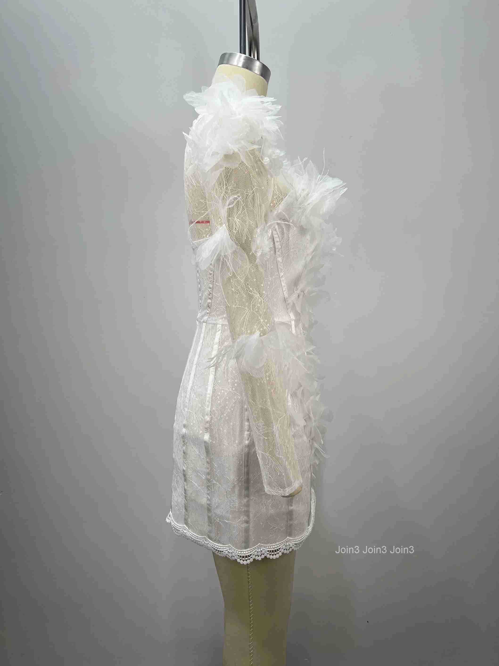 Elegant White Floral Lace Evening Dress Slim Fit Long Sleeve Feather Trim Wedding Party Guest Formal Events Luxury Gown