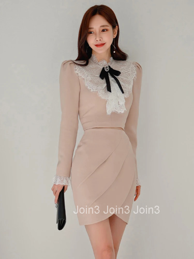 New Spring Autumn 2 Piece Outfit Elegant Women Chic Vintage Short Cropped Tops Shirt Blouse High Waist Mini Skirt Mujer Slim Set