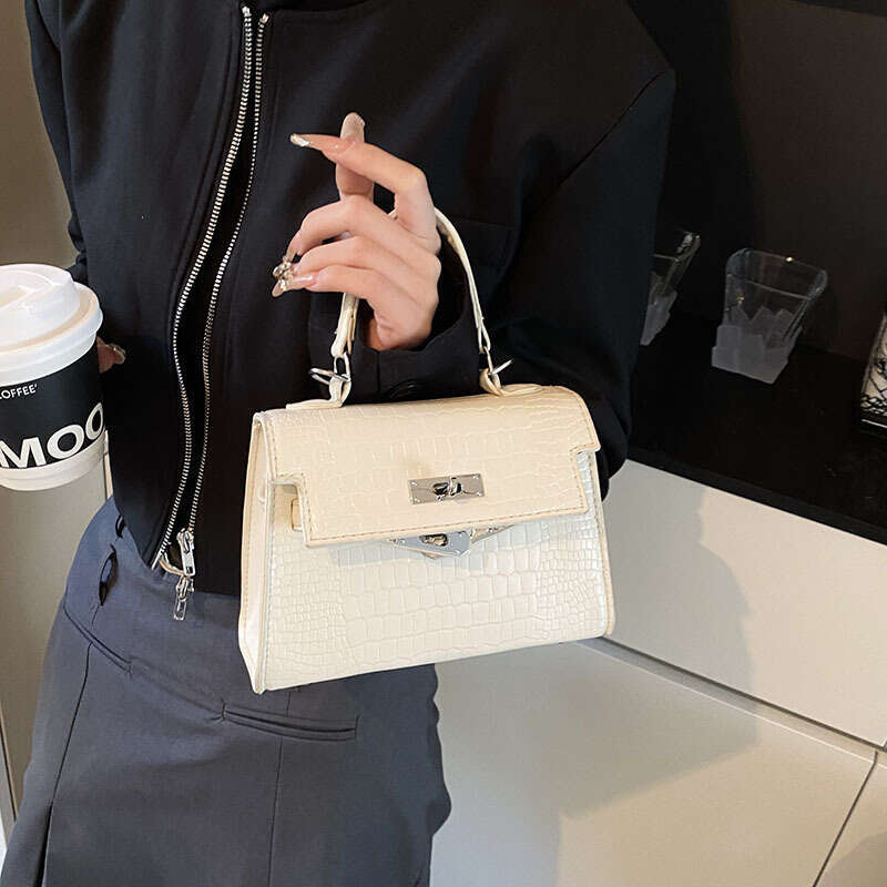for Women 2025 New Trendy Stylish Handbag Women's Shoulder Commuter Versatile Crossbody Bag