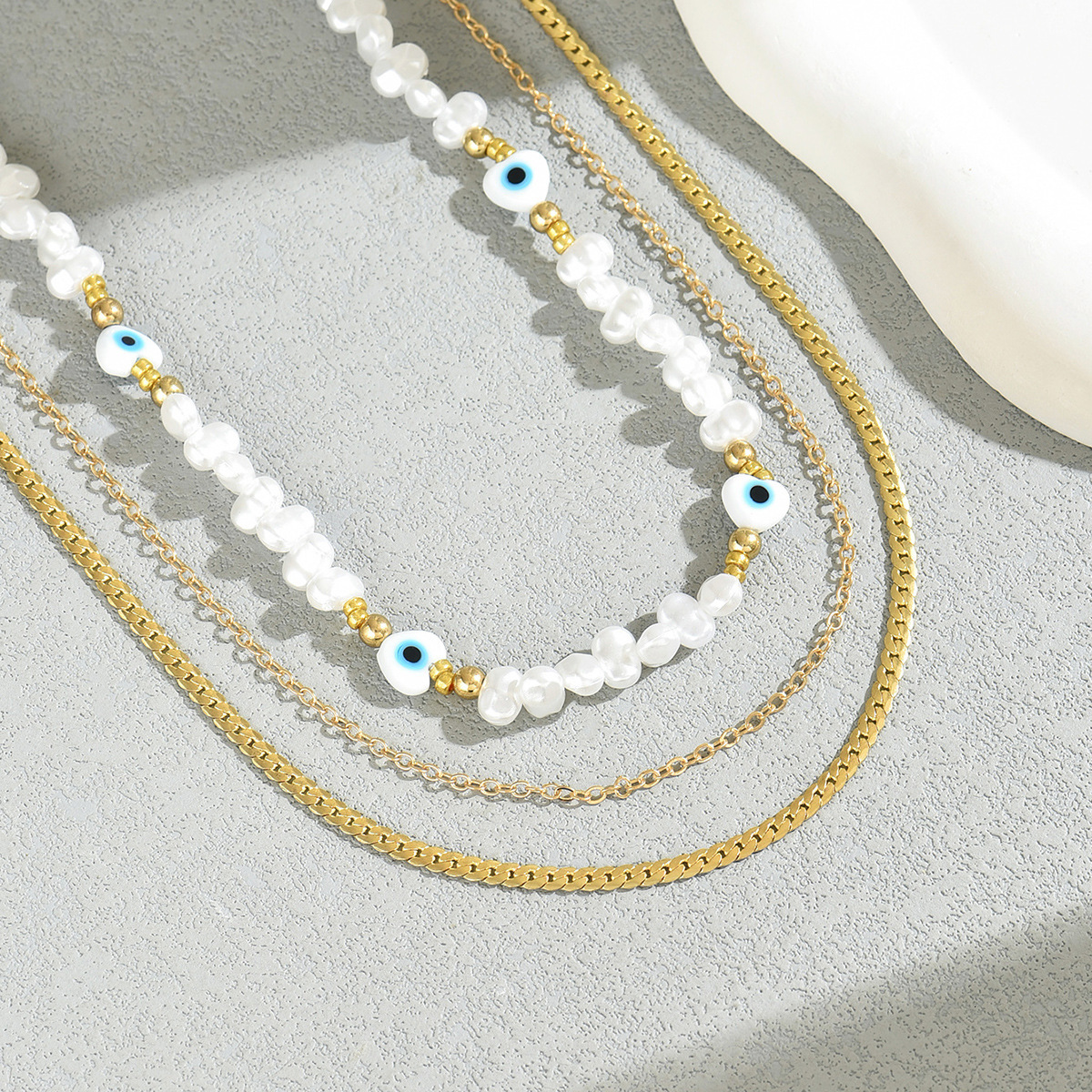 Style Three-Piece Set For Women, Inlaid Pearl Heart Design Long Clavicle Chain Necklace