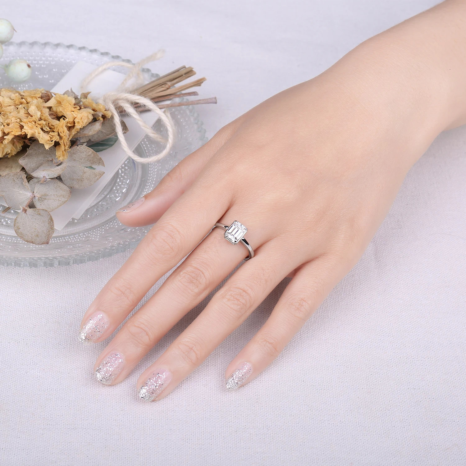 Jewelry 5A CZ Emerald Cut Solitaire 925 Sterling Silver Wedding Engagement Ring for Woman Anniversary Gift Fine Jewelry 250617