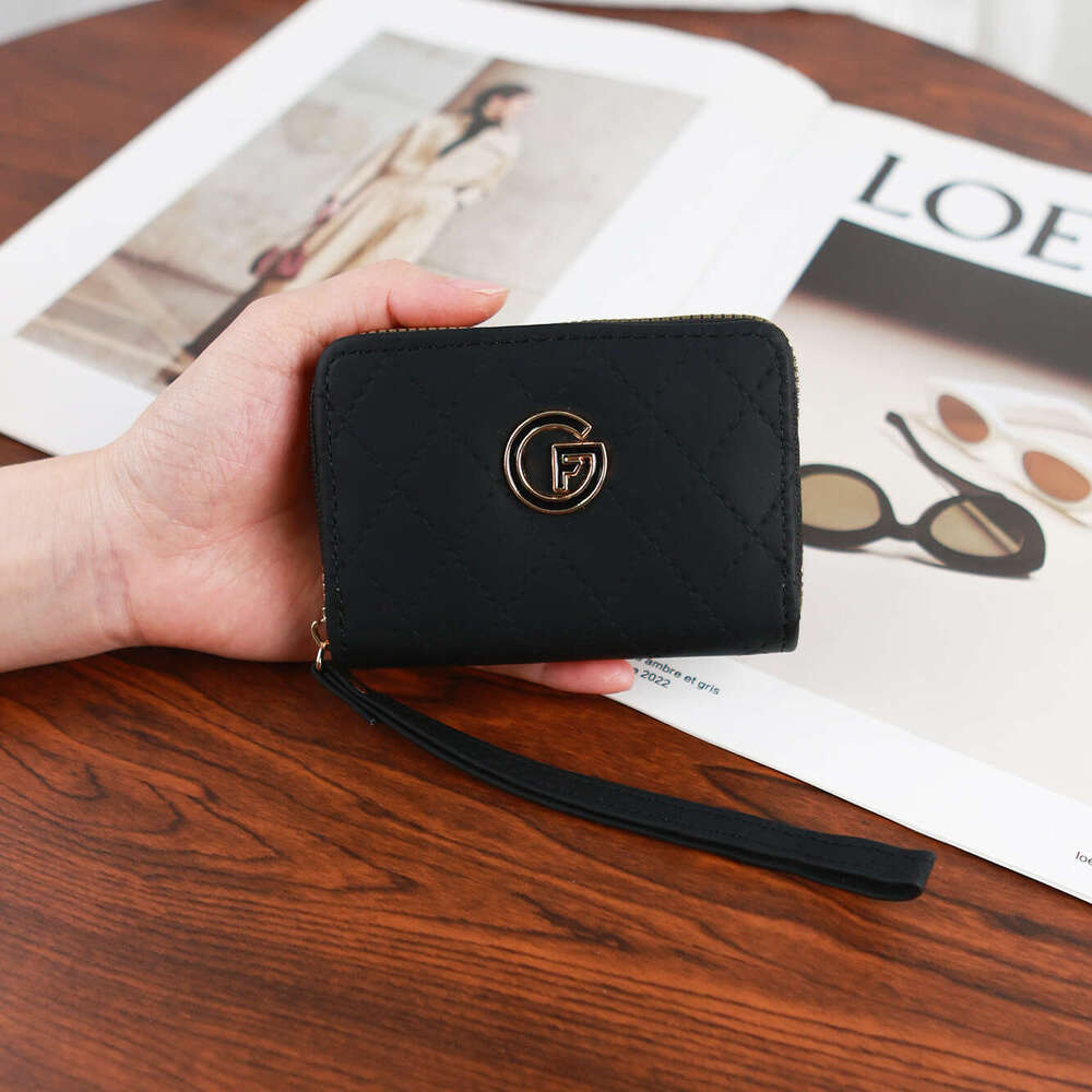 New Embroidered Quilted High-End Women's Short Wallet Korean Style Solid Color Simple Card Holder Student Coin Purse