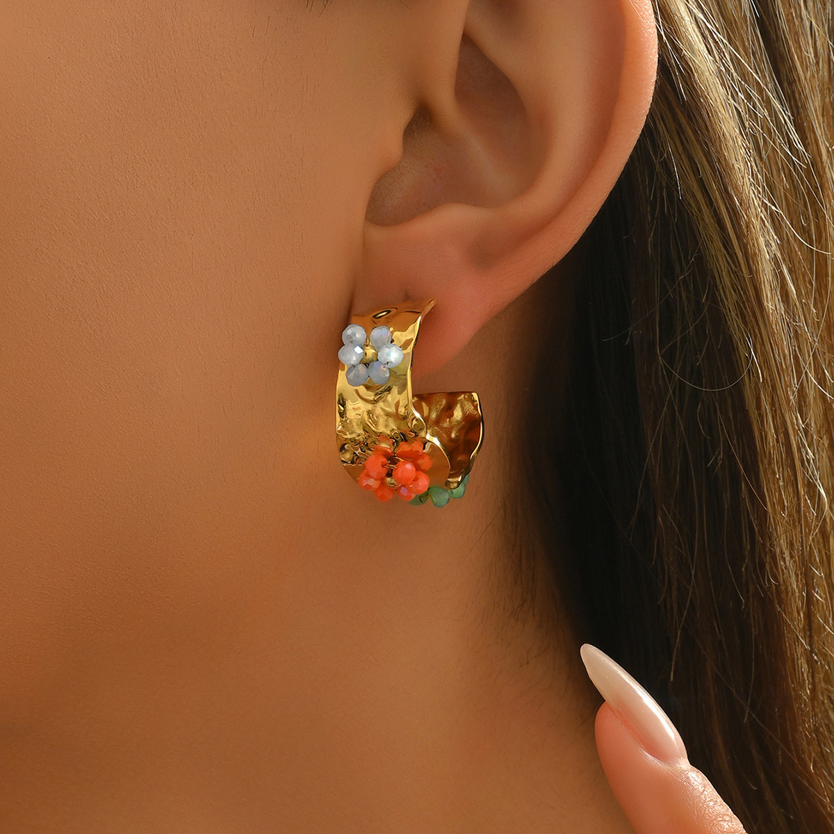 Trendy Women's Earrings with Unique Flower Design and Zircon Inlay, Stud Earrings, Ear Jewelry for Women