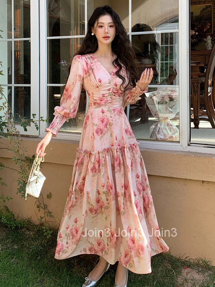 French Romantic Flowers Printed Holiday Dress Women Style Elegant Pleated Ruffle Swing Long Robe Female Vacation Beach Vestidos
