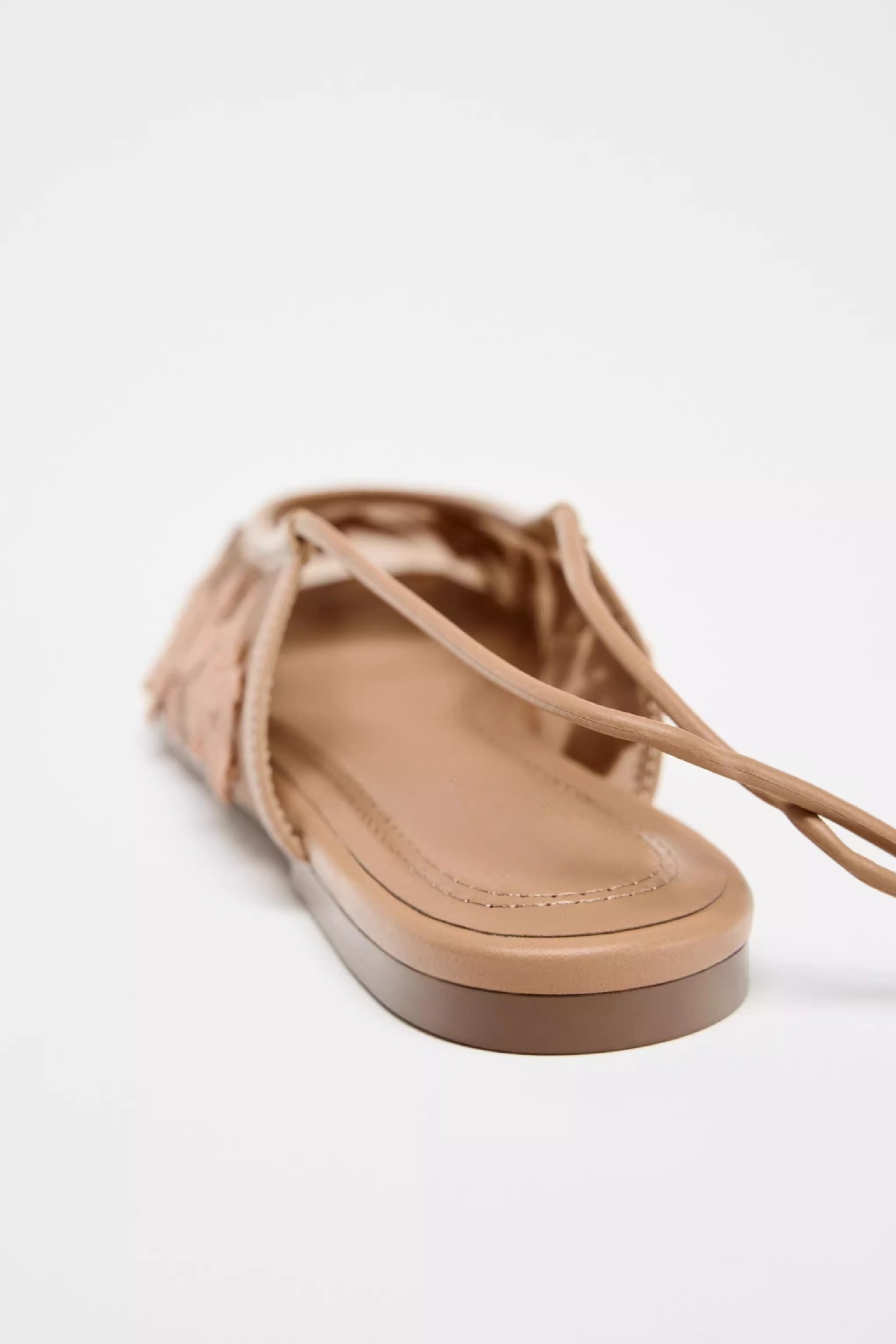 Designer Stylish Fashion Ballet Flat Embroidery Lace Up Shoes Woman Mesh Hollow Outs Mary Jane Shoes Loafers Beach Walking Shoes Women Sandals