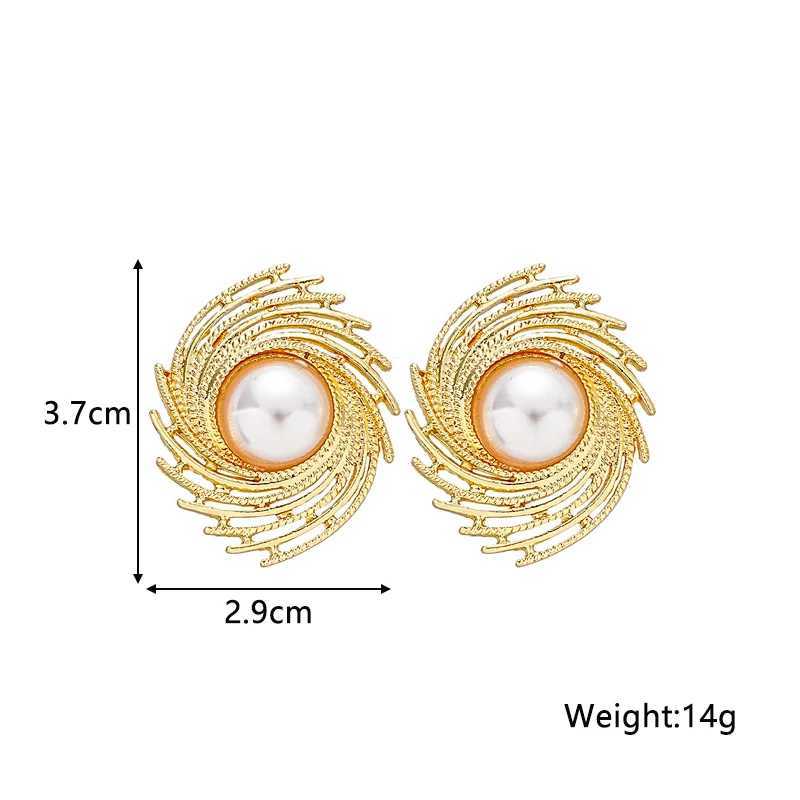 2025 New Train Fireworks Dangle Earrings for Women Elegant Pearl Beads Middle Gold Color Metal Irregular Female Unusual Earrings XJ250623