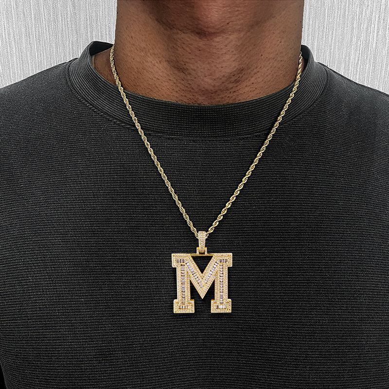 Unisex Hip Hop Moissanite Letter Pendant Full Iced Out English Collarbone Chain Trendy Necklace Pass the diamond tester