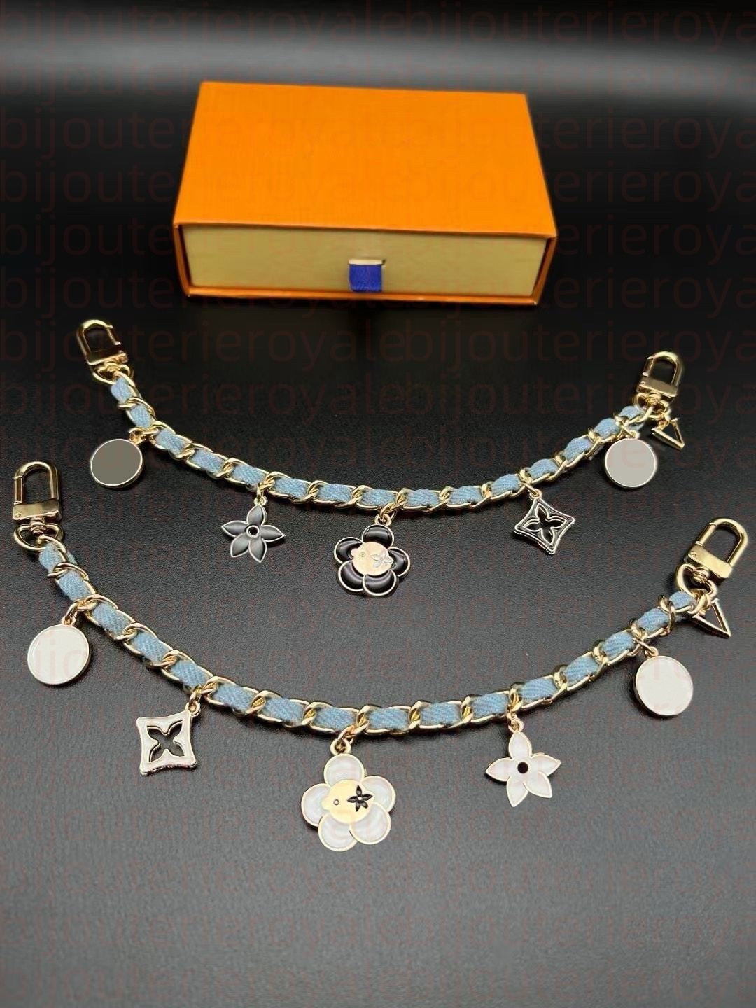 Bag charms designer keychain designer bag charm designer bag charms purse charms Fashion Accessories withbox card gift designer keychains