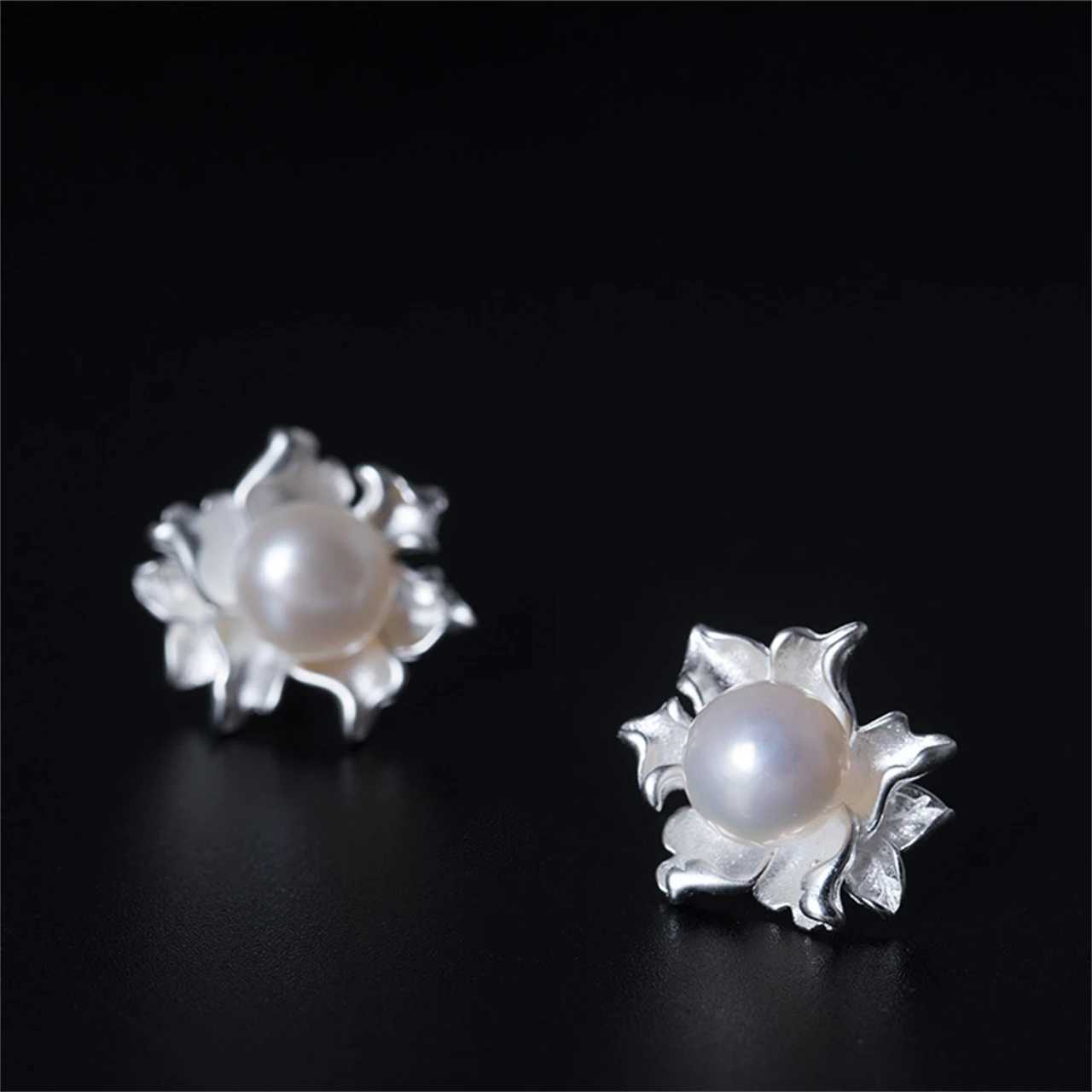 925 Sterling Silver Flower Earrings Fashion Chinese Style Natural Pearl 7.6mm Women Gifts Young Simple Jewelry WholesalesXJ250623