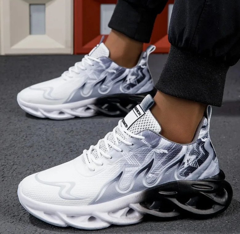 LUXUR-4 2025 New Fashion shoes Men Women Running Shoes trainers Size 36-45