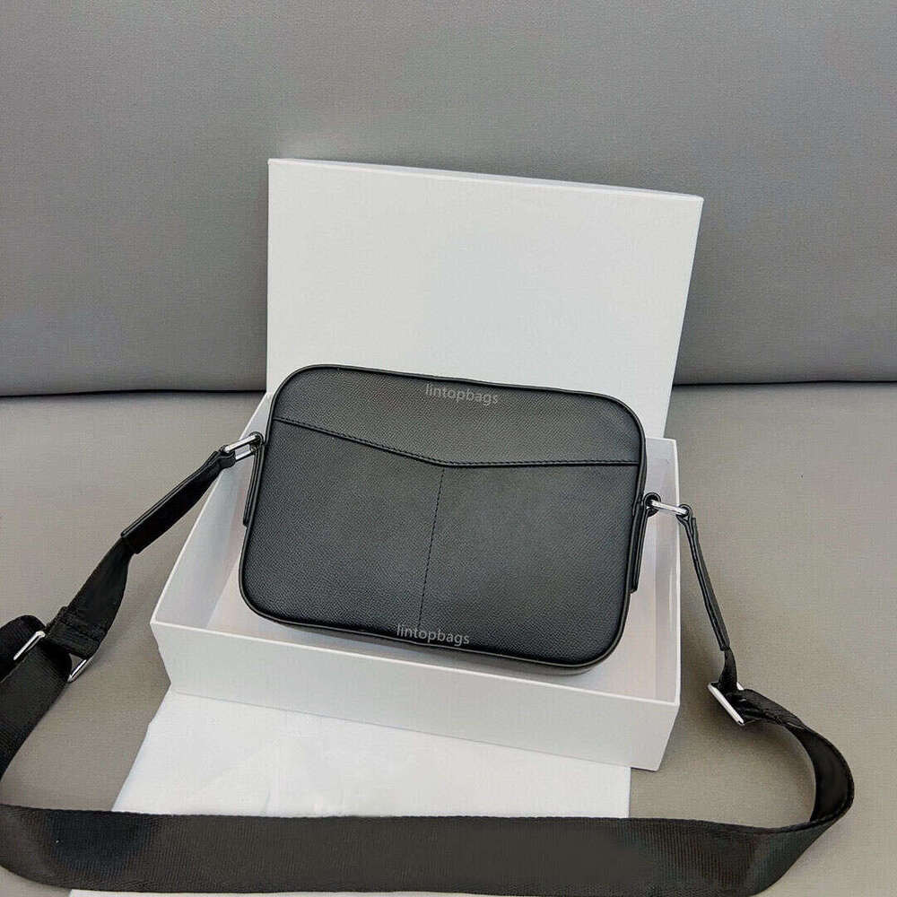 Luxury designer men cowhide messenger bag, business office briefcase, high-end solid color shoulder bag, camera bag, women's work bag, travel cross-body chest bag