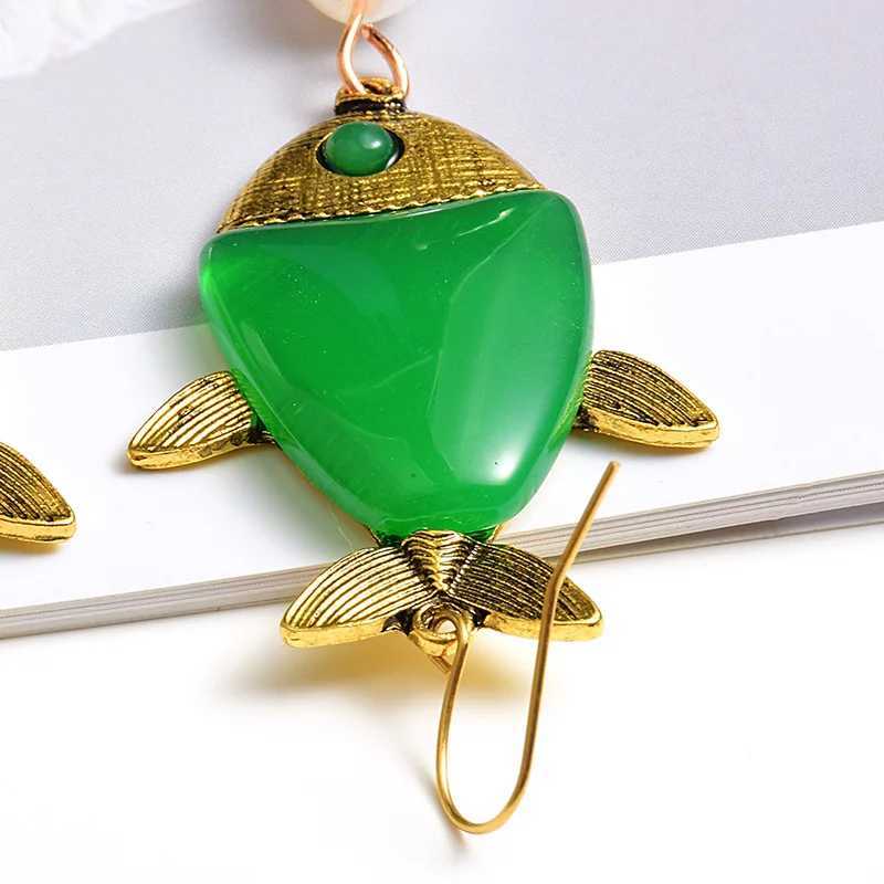 New Brand Animal Pendant Earrings Train Green Color Simulated Pearl Fish Drop Earrings Summer Beach Jewelry Brincos XJ250623