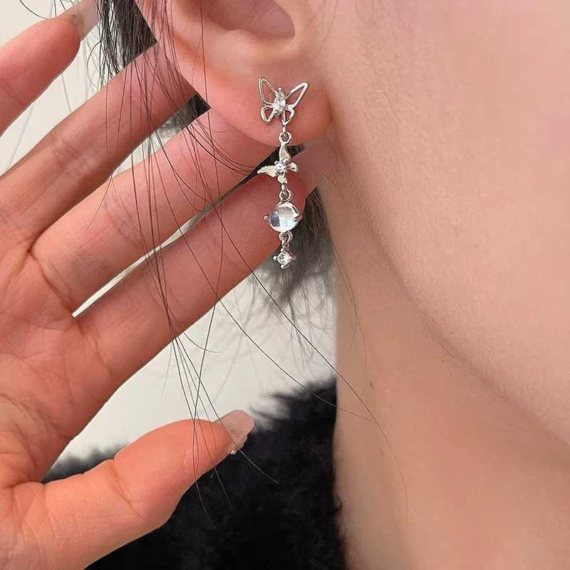 Korean Elegant Cute Rhinestone Butterfly Stud Earrings For Women Fashion Moonstone Tassel Earrings Luxury Elegant Jewelry GiftsXJ250623