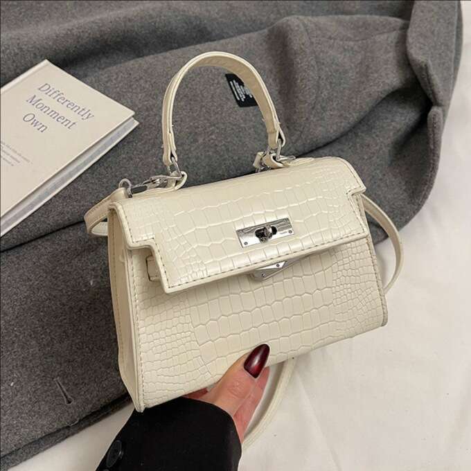 for Women 2025 New Trendy Stylish Handbag Women's Shoulder Commuter Versatile Crossbody Bag
