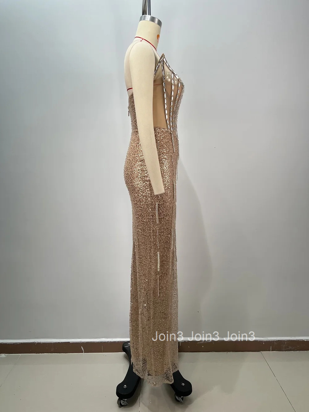 Luxury Diamonds Decorations Long Backless Slim Dress Chic Womens Clothing Elegant Golden Strapless Sequins Evening Party Gown