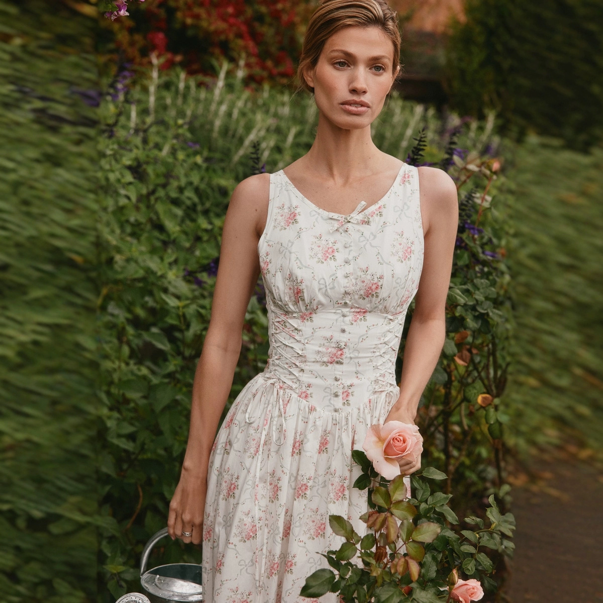 K623New Sweet Pink Floral Sling High Waist Slim Swing Dress