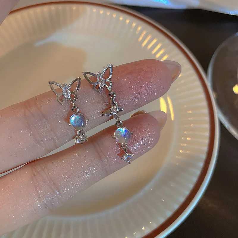 Korean Elegant Cute Rhinestone Butterfly Stud Earrings For Women Fashion Moonstone Tassel Earrings Luxury Elegant Jewelry GiftsXJ250623