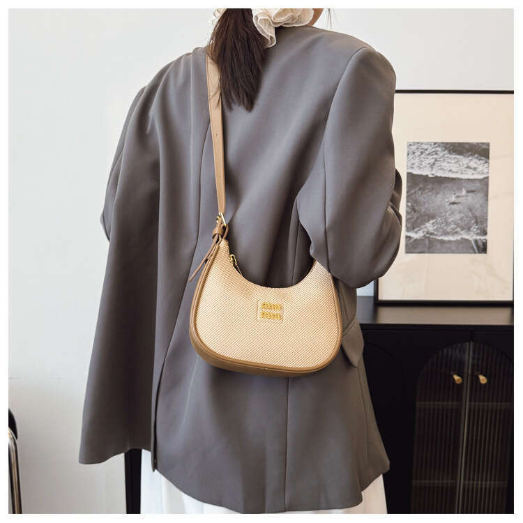 Underarm for Women 2025 New Fashion Versatile Shoulder Crossbody Korean Style Casual Handbag Baguette Bag