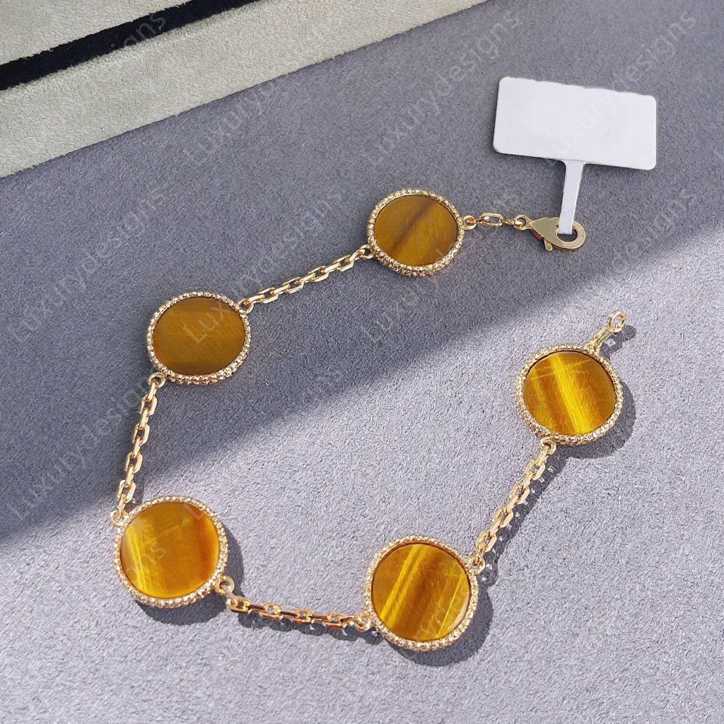 Designer Bracelet Women Top V-Gold Plated 18K Gold Luxury Bracelet Women Five Floral Reversible Natural Chalcedony Jewelry Elegant Mother-of-Pearl with Box Packing