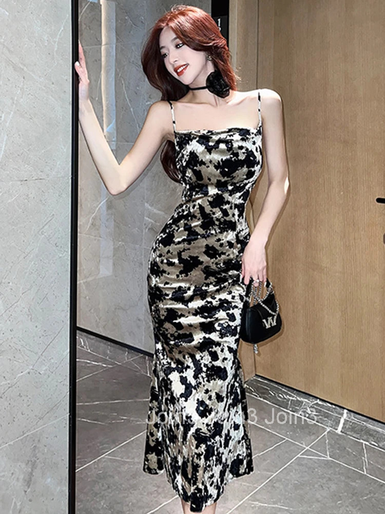 Fashion Spring Autumn Vintage Velvet Long Dress Women Clothing Elegant Pretty Print Sexy Strap Skinny Midi Robe Mujer Vestidos