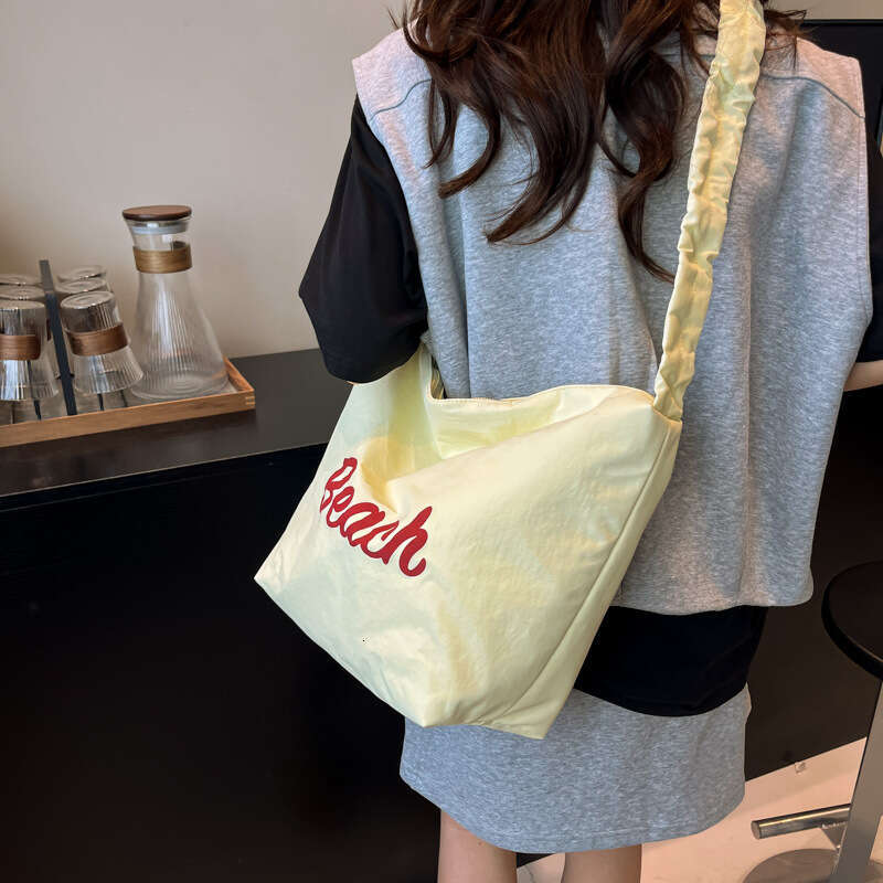 Crossbody Shoulder Trendy Versatile Tote Women New Fashion Pleated Nylon Bag Large Capacity for Work Commute