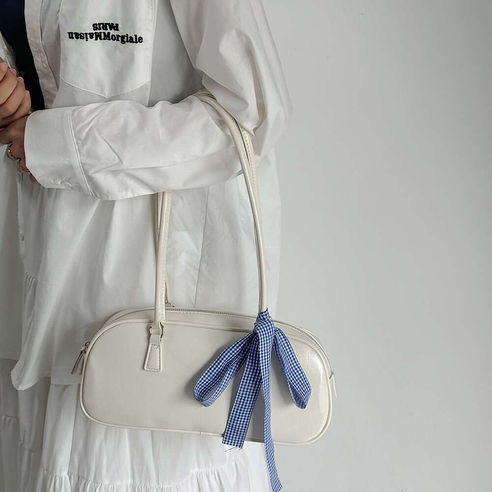 2025 New Handbag Korean Style Niche Shoulder Underarm Trendy Fashion Large Capacity Silver Pillow Bag