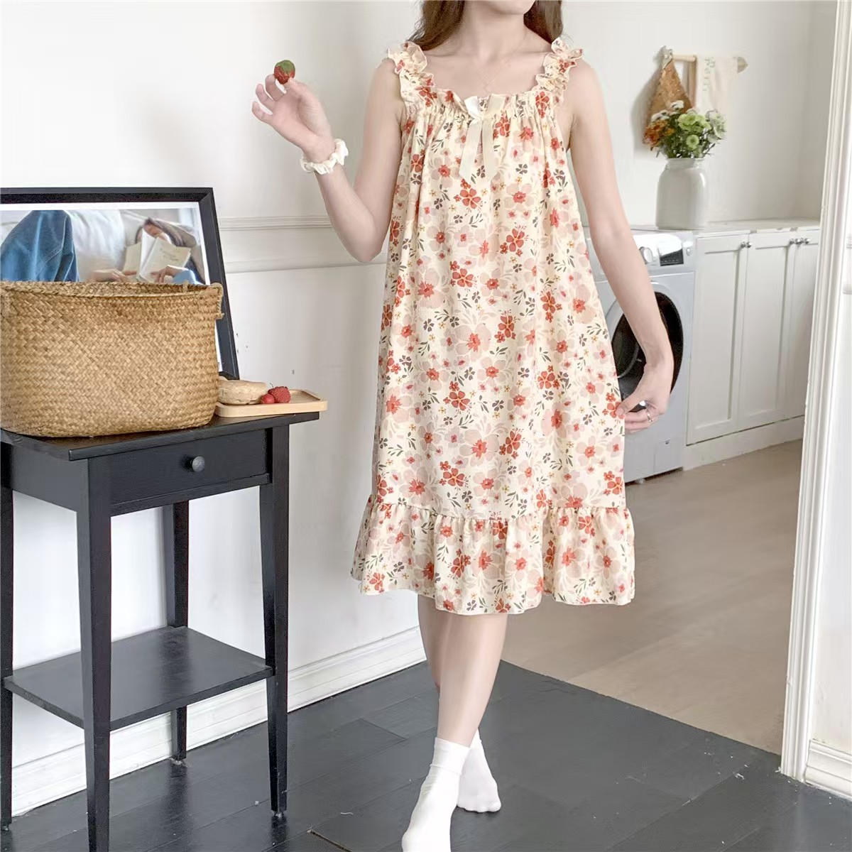 2025 women's models spring and summer sweet ins style halter mid-length loose nightgown female home dressred flower