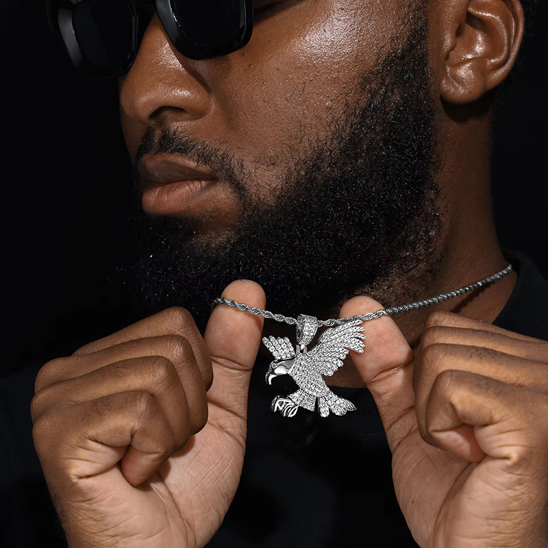 Hip Hop Diamond Inlaid Eagle Pendant Bold Men's Necklace Falcon Moissanite Bling Bling Chain