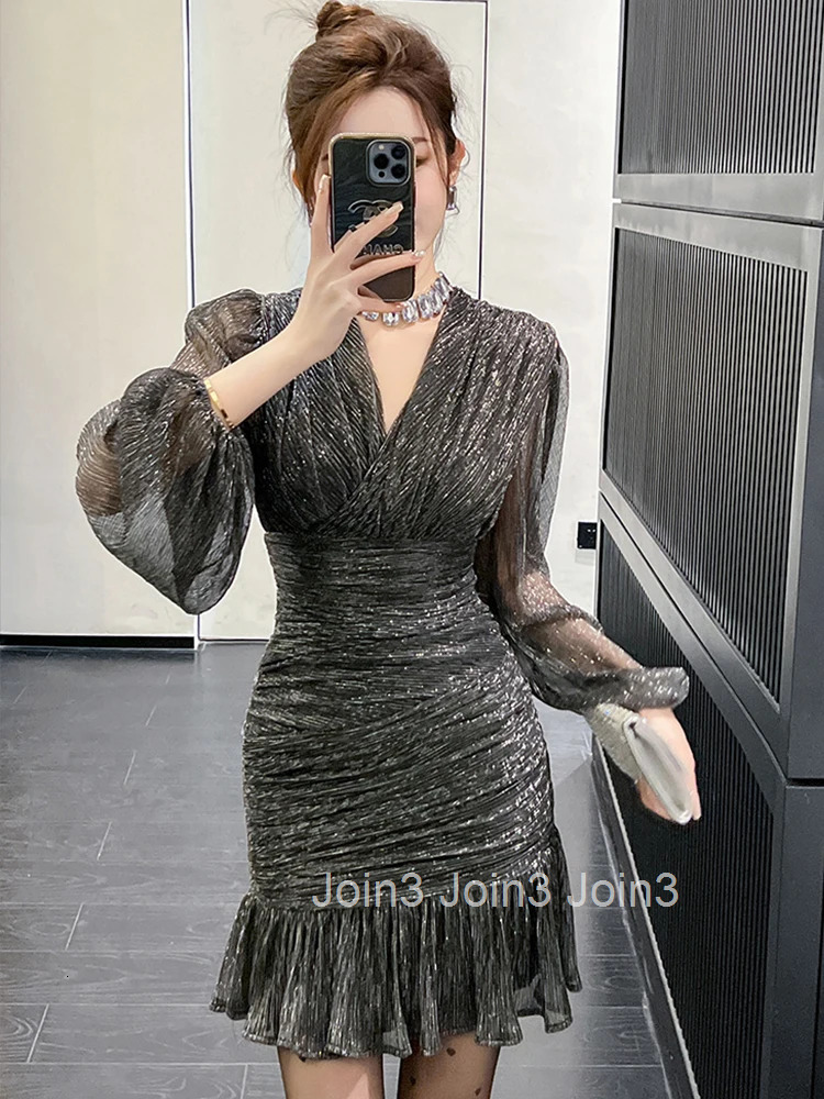 Fashion Lady Sparkly Bright Silk Evening Mini Short Dress Women Clothing Elegant Sexy V-Neck Slim Fishtail Party Prom Vestidos