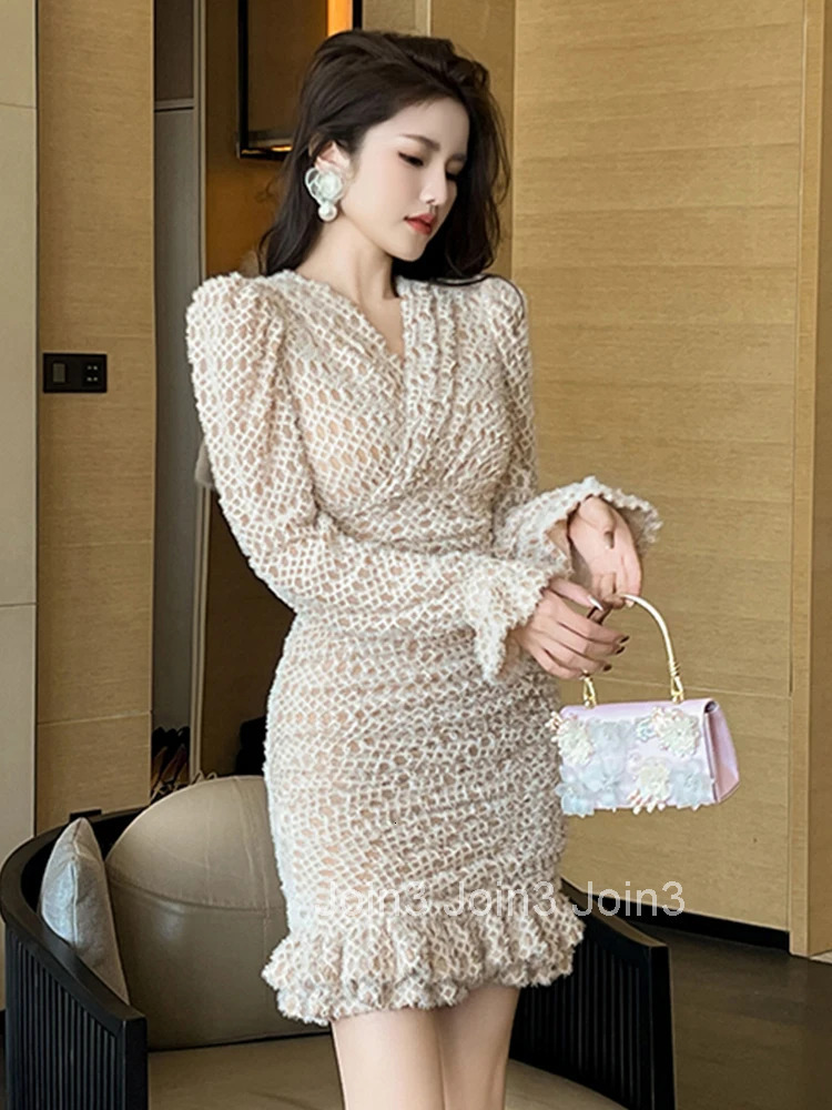 New Spring Fashion Ladies Street Clothes Stretchy Short Dresses Women Elegant Sweet Sexy V-Neck Skinny Mini Dress Mujer Vestidos