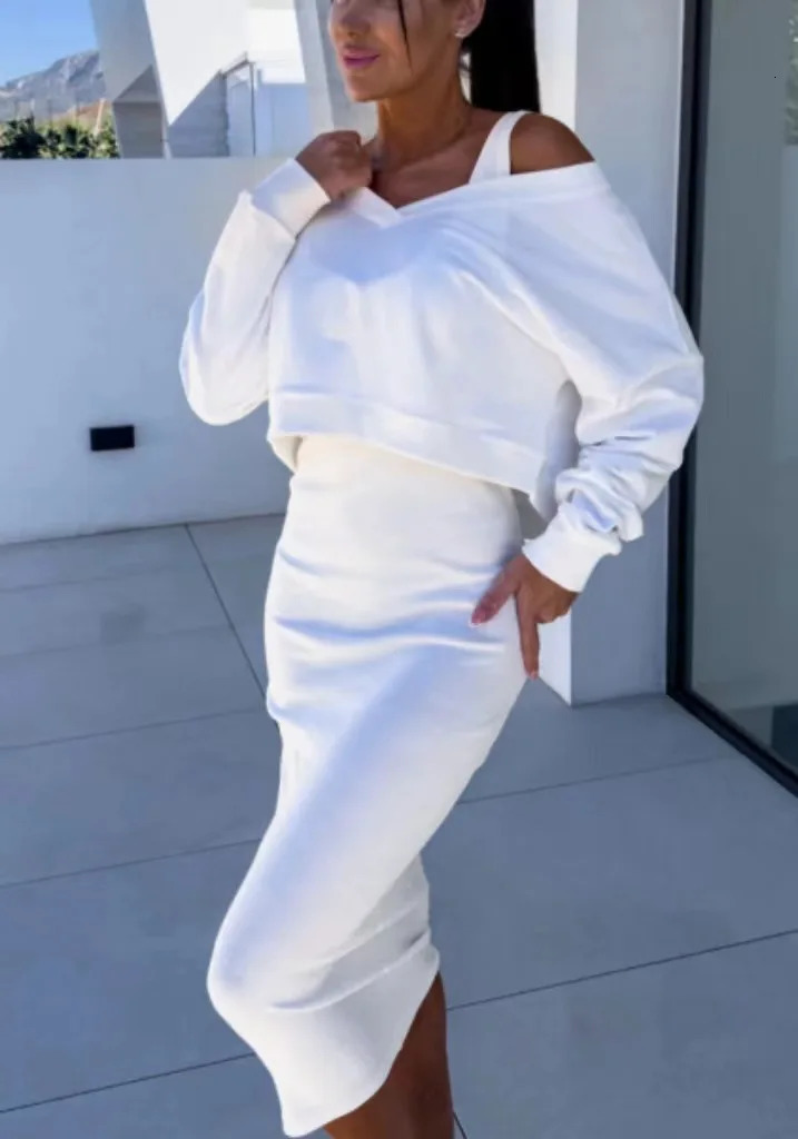 Fashion Two Piece Set Dress Autumn Sexy V Neck Long Sleeve Pullover Top And Skirts 250614