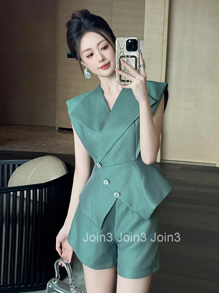 New Summer Formal Casual 2 Pieces Outfit Women Clothes Elegant Sleeveless Tops Shirt Blouse And High Waist Shorts Mujer Slim Set