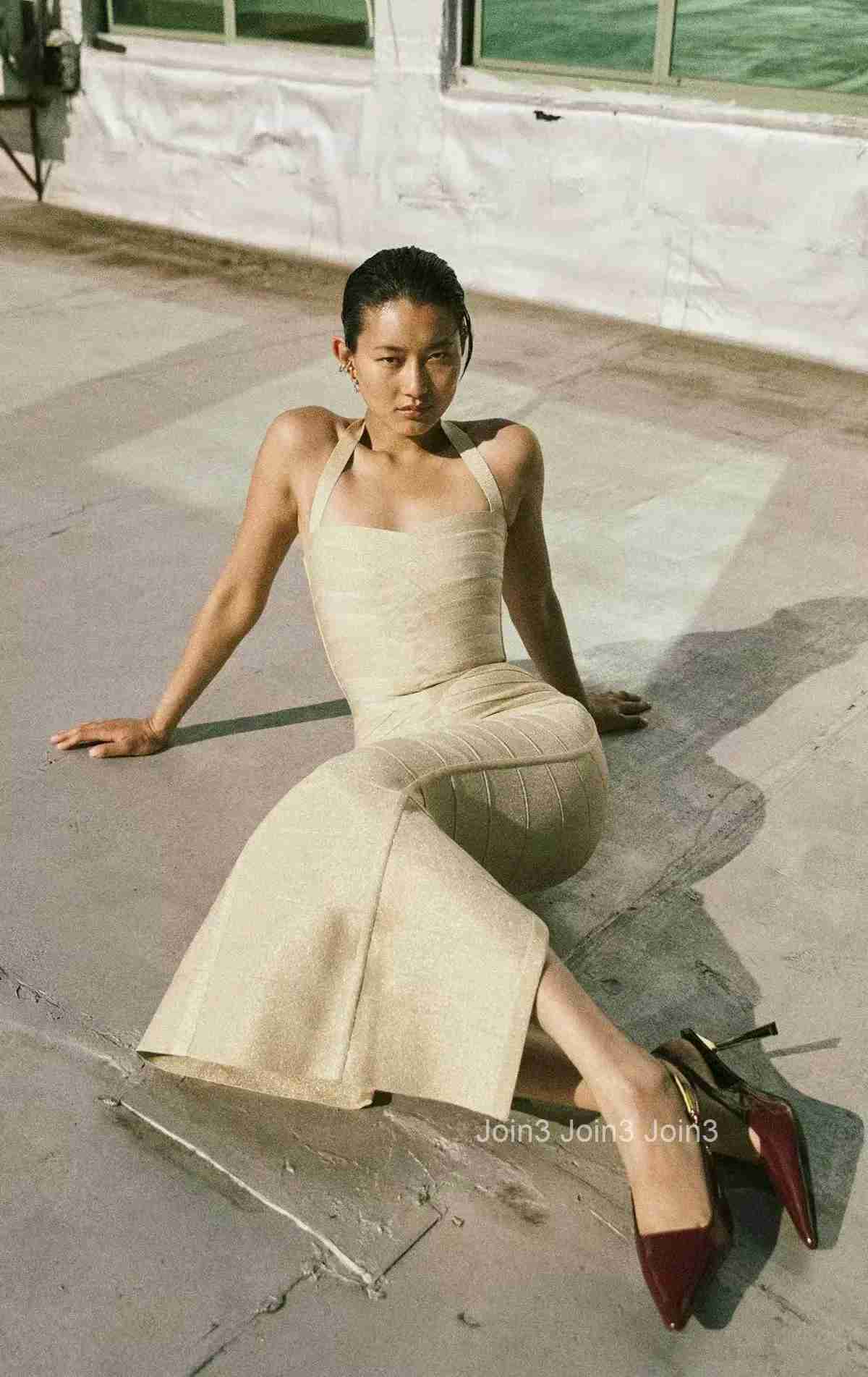White Beige Halter Neck Bodycon Dress 2025 Elegant Formal Party Guest Dress with High Waist Two-Tone Slim Fit Evening Gown