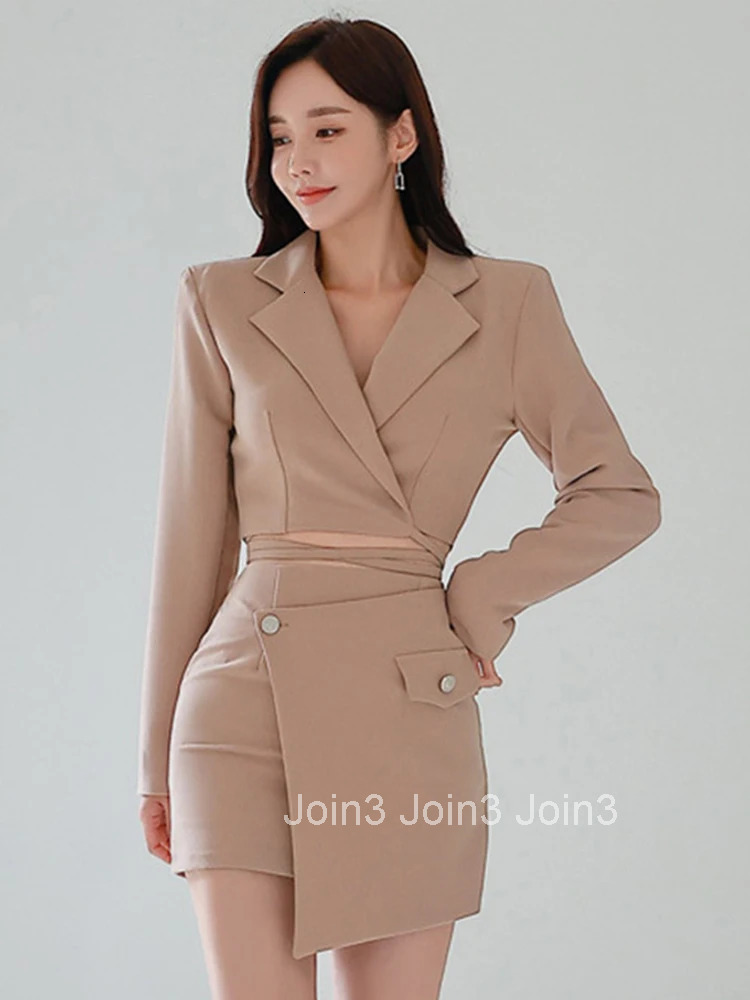 Fashion Y2K Sexy Formal Chic 2 Pieces Outfits Suits Women Lady Cropped Short Tops Coat Blazer Suit And High Waist Mini Skirt Set