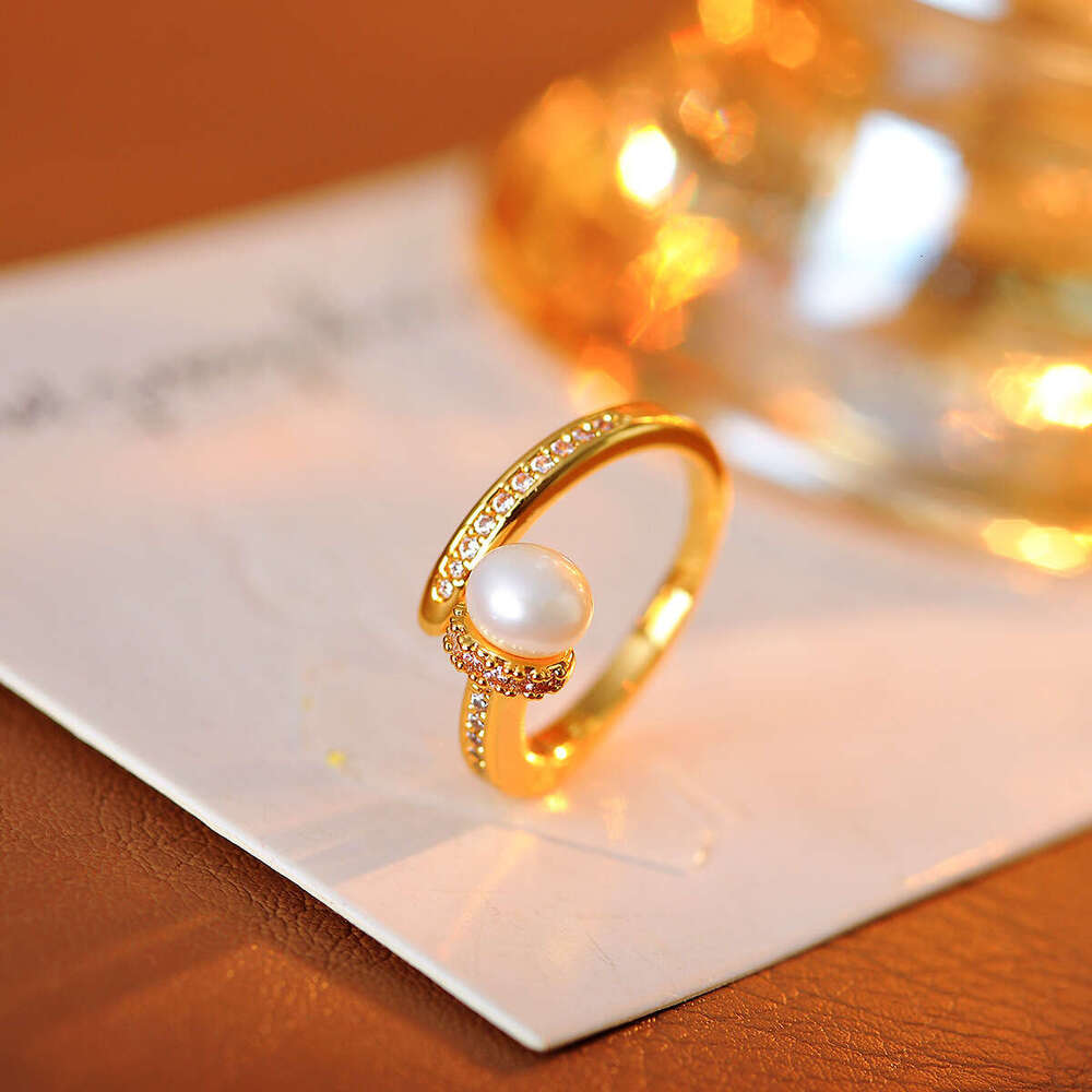Natural Pearl Ring for Women, Light Luxury High-end Feel, 2025 New Simple Elegant Versatile Niche Design