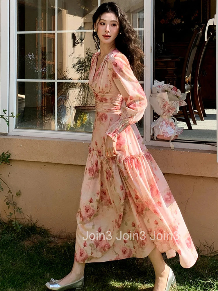 French Romantic Flowers Printed Holiday Dress Women Style Elegant Pleated Ruffle Swing Long Robe Female Vacation Beach Vestidos