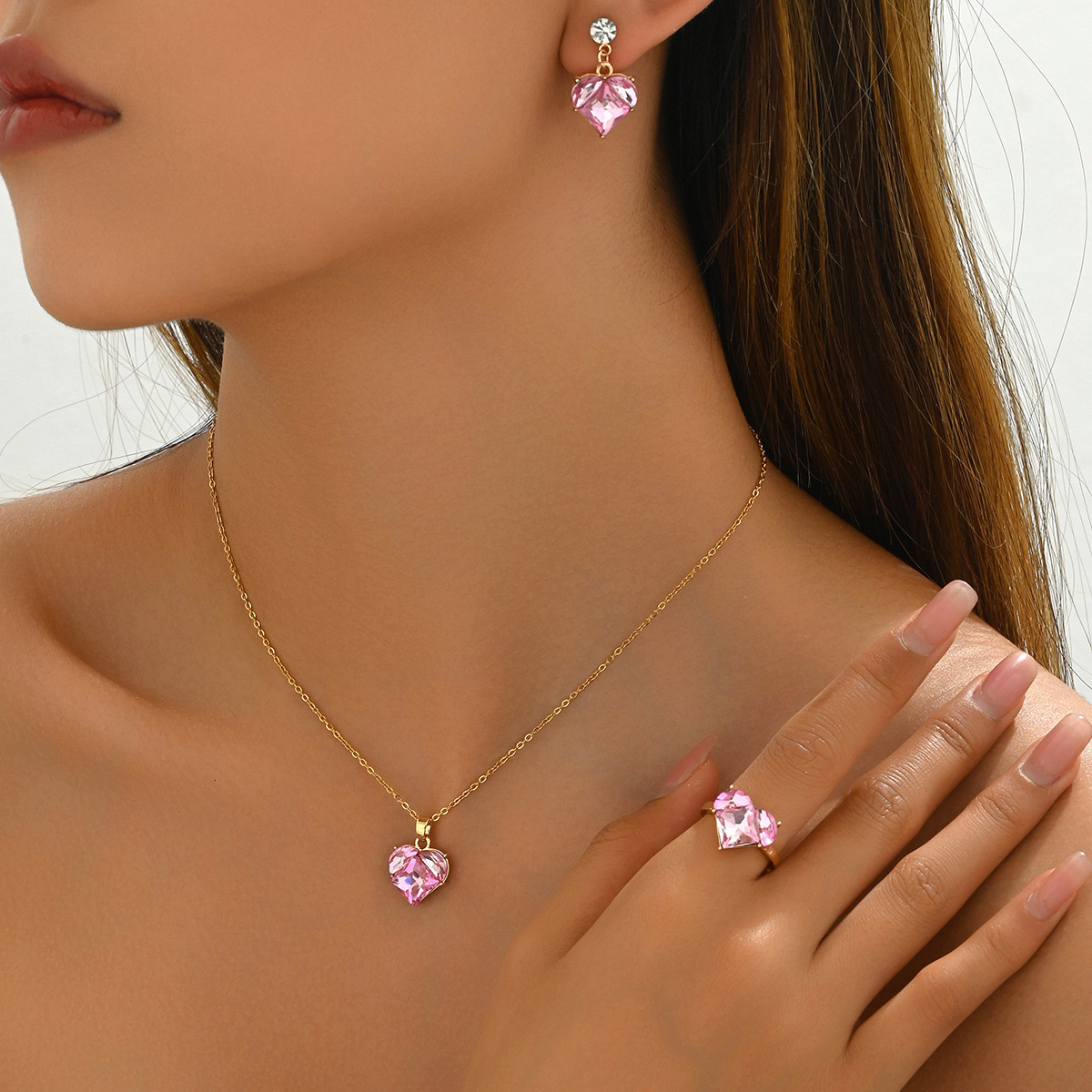 Cute Style Women's Ring Necklace Set Heart Inlaid Zircon Design Earrings Clarbone Chain