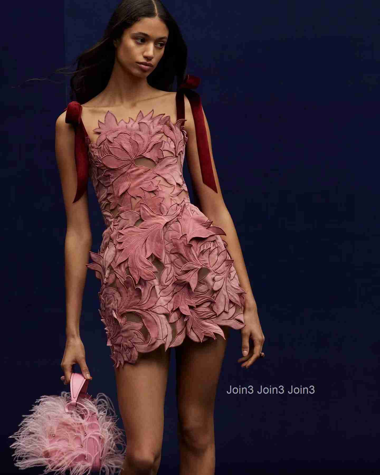 Womens Blush Pink Lace Bandage Dress Sweetheart Neckline Keyhole Back Mermaid Evening Gown Sheer Cut-out Formal Party