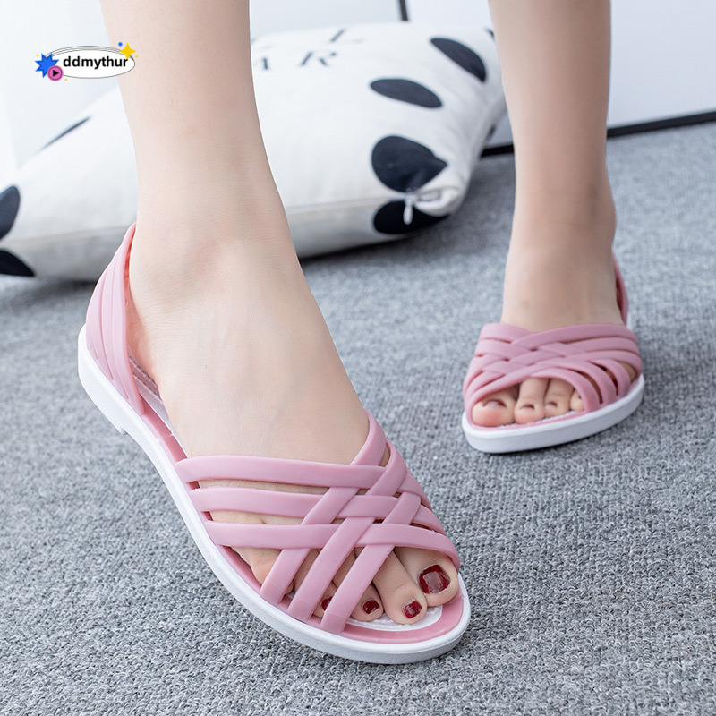 Flat Sandals 2025 New Summer Hollow Out Outdoor Beach Fashion Hole Korean Style Slip-On Women's Shoes ddmythur