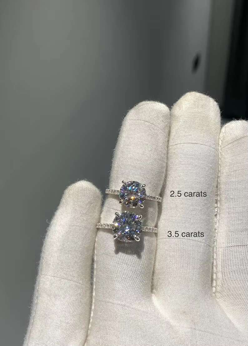 Natural Moissanite Diamond 14K Gold Ring Moissanite Diamond Helo 14K Solid Gold Ring Woman Engagement Gift