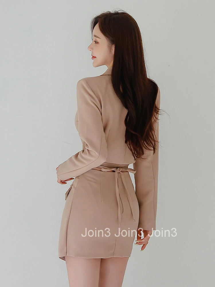 Fashion Y2K Sexy Formal Chic 2 Pieces Outfits Suits Women Lady Cropped Short Tops Coat Blazer Suit And High Waist Mini Skirt Set