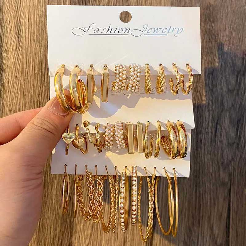 Vintage Gold Color Pearl Twist Hoop Earrings Set for Women Fashion Metal Geometric Hollow Butterfly Earrings Jewelry Gifts 2023 XJ250623