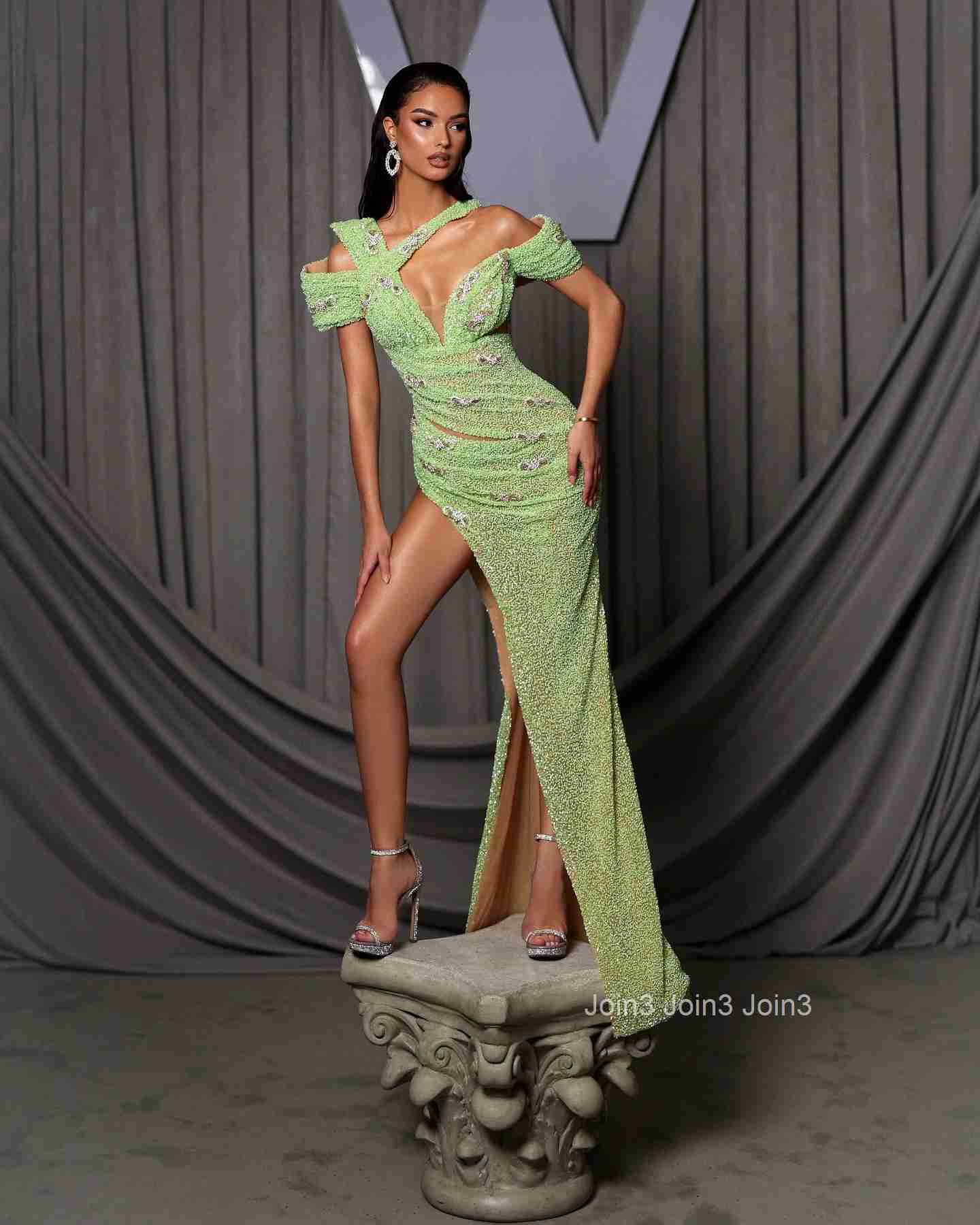 Trendy Emerald Green Sequin Evening Dress Slim Fit Ruched Trumpet Hem Gala Party Luxury Formal Gown Elegant Craftsmanship