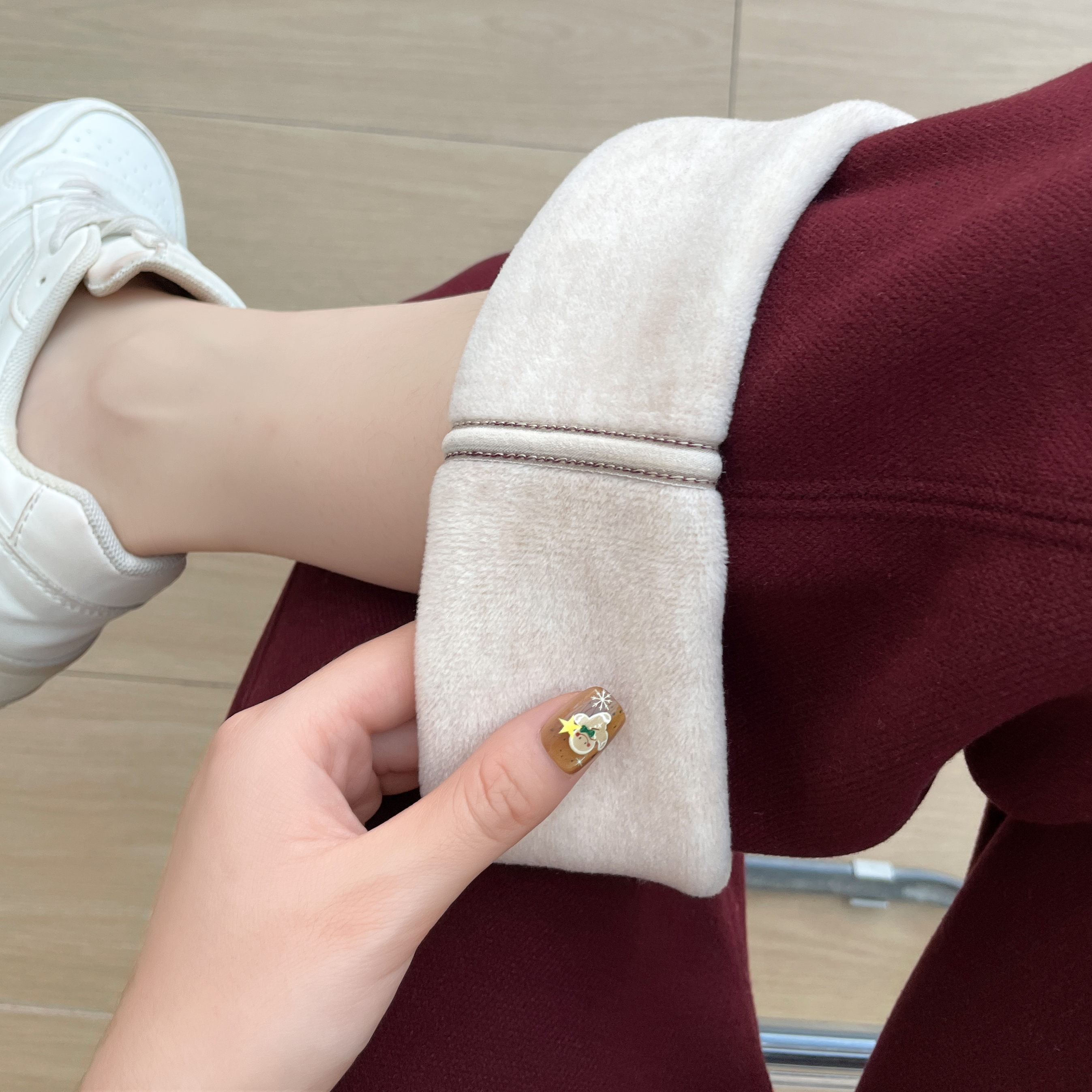 Antelope Velvet Straight Leg Pants Women Draped Feeling Casual and Comfortable Daily Wear Style