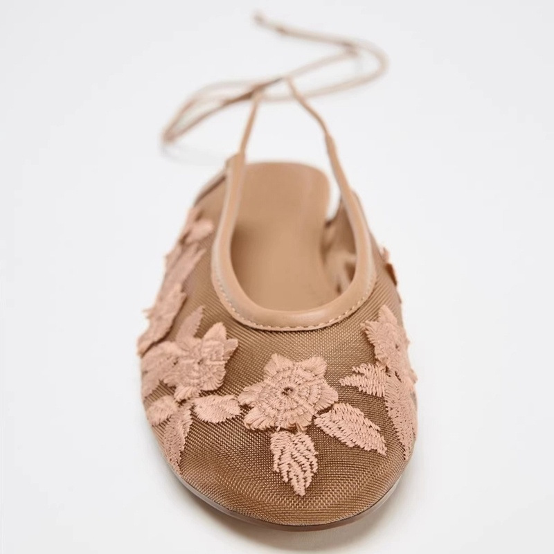 Designer Stylish Fashion Ballet Flat Embroidery Lace Up Shoes Woman Mesh Hollow Outs Mary Jane Shoes Loafers Beach Walking Shoes Women Sandals