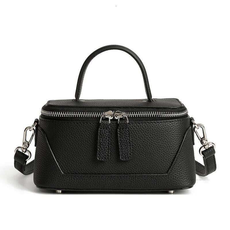 Head layer cowhide lunch box crossbody 2025 new hand-held shoulder bag, makeup genuine leather women's bag
