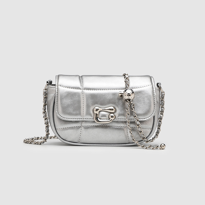 Free shipping designer Korean Style Niche Design Silver High-Quality Texture Chain Bag 2025 Spring New Versatile Commuter Shoulder Bag Crossbody Bag