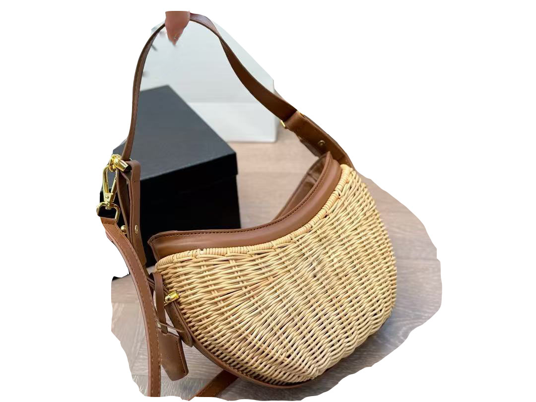2024 designer bag classic fatty metalet balls shoulder diagonal leather bag Oil wax leather messenger bag 062304