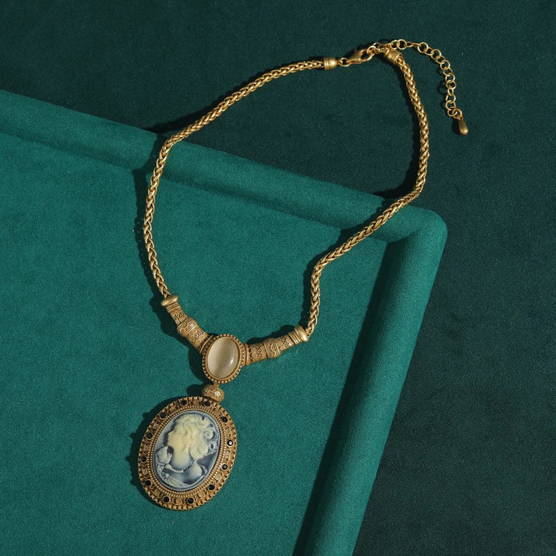 Vintage Cameo Jewelry Sets Natural Stone Oval Relief Portrait Of A Beauty Woman Pendants Retro Outfits s Trend 250618